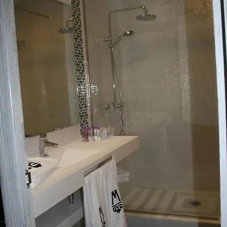 La Casa Del Medico Boutique 2*